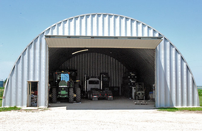Quonset Farm Building- Heavy Machinery
